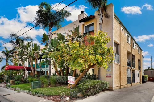 3259 Bramson Pl, San Diego CA 92104-1446 exterior