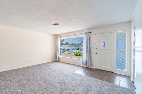 6651 Cradle Ct, New Port Richey FL  34653-3403 exterior