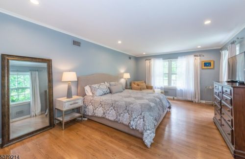 318 Park St, Montclair NJ  07043-2232 exterior