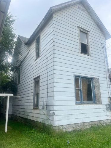 288 Silver St, Marion, OH 43302-2951