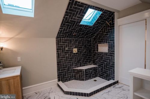 9 Virginia Ave, Camden NJ  08108-2337 exterior