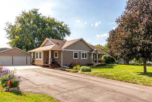 807 Fillmore St, Cummingsville, MN 55923-1519