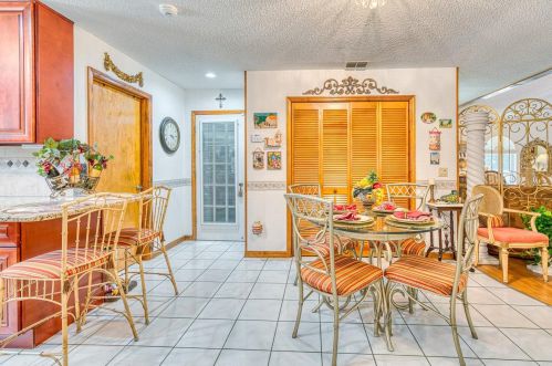 137 Gardenia Dr, Orange City FL  32763-7514 exterior