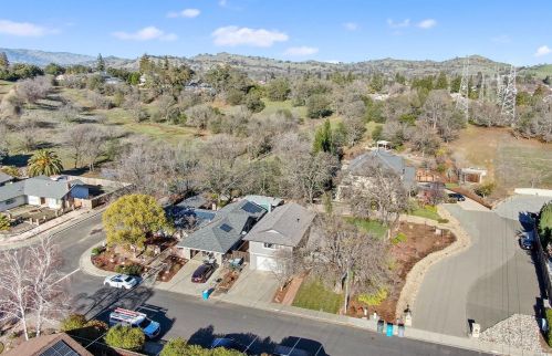 278 Cheyenne Dr, Vacaville CA  95688-2412 exterior