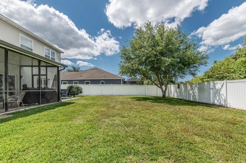 11330 Callaway Pond Dr, Riverview FL 33579-2347 exterior