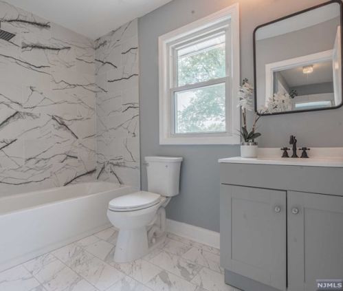 30 8th St, Ridgefield Park NJ  07660-1029 exterior