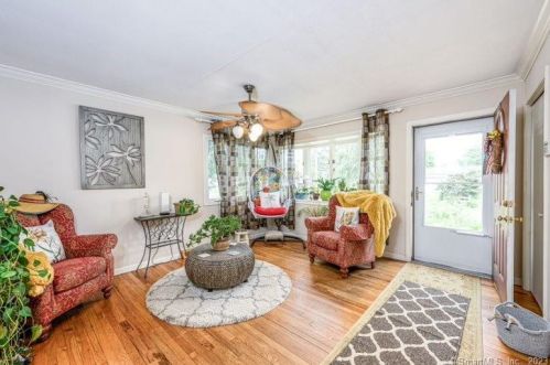 49 Marjorie Dr, North Branford, CT 06471-1014
