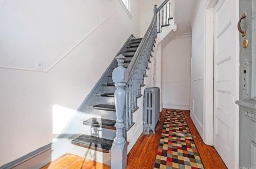 29 Battle Ave, White Plains NY  10606-1401 exterior