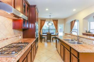 827 Overdell Dr, Sugar Land TX  77479-2162 exterior