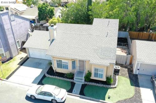 5348 Sunrise Meadows Ln, Oakley, CA 94561-3108