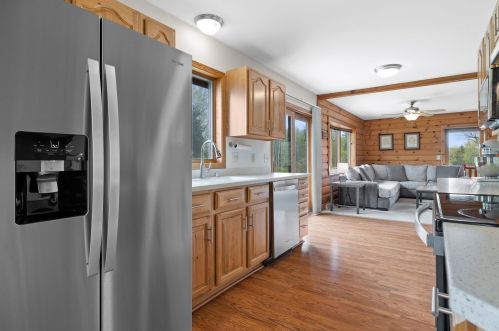 4869 Riverview Dr, Hubertus WI  53033-9777 exterior