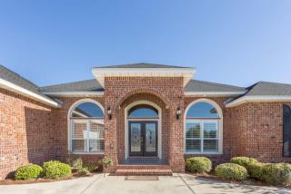 5779 Highland Lake Dr, Milton, FL 32583-5596