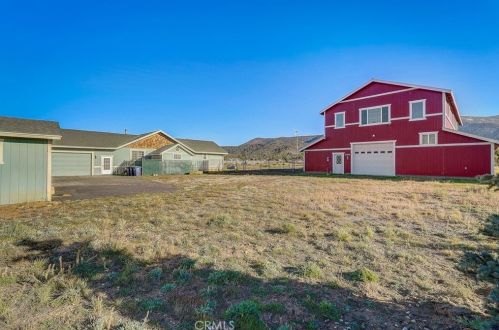 2144 Erwin Ranch Rd, Big Bear City CA  92314-8864 exterior