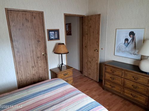 5518 Box R St, Tucson AZ  85713-6328 exterior