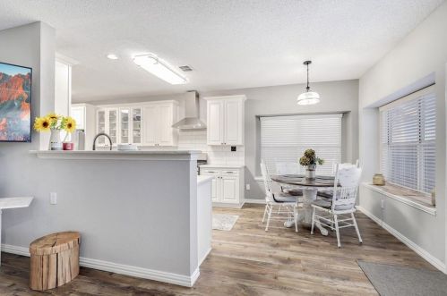 225 Waterford Oaks Dr, Cedar Hill TX 75104-2324 exterior