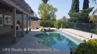 2033 Palisades Dr, Fullerton CA  92831-1023 exterior