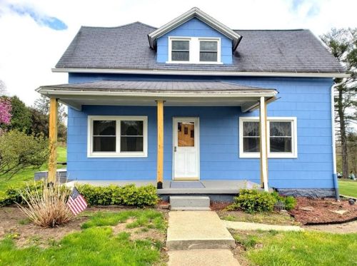 814 Hopewell Ave, Saltsburg, PA 15681-8928
