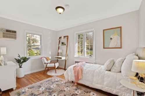 65 Snowden Ave, Crotonville NY  10562-3244 exterior