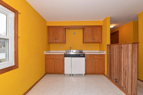 138 Van Norman Ave, Milwaukee WI 53235-5723 exterior