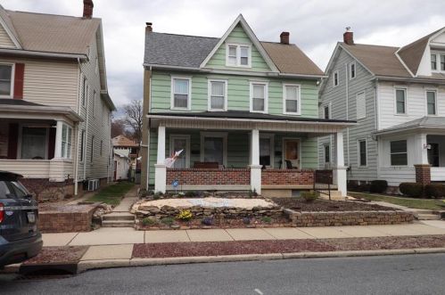 561 Franklin Ave, Palmerton, PA 18071-1615