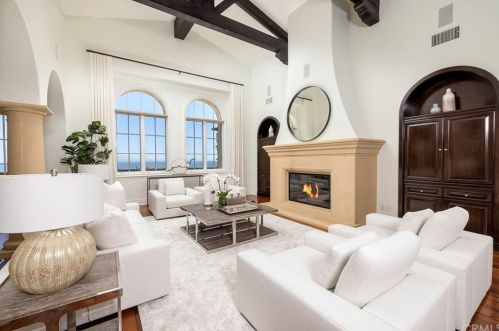 10 Rockshore Blf, Newport Beach, CA 92657-2131