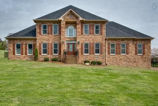 4205 Warren Rd, Franklin, TN 37067-4044