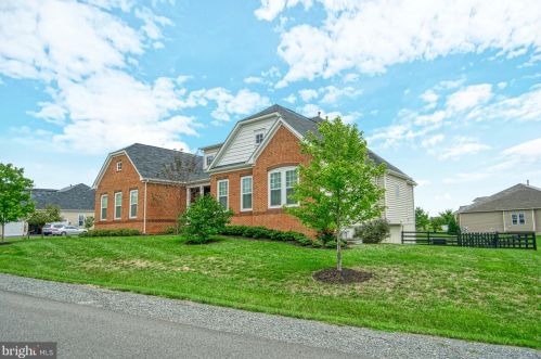 16604 Fox Chase Ct, Leesburg, VA 20176-7845