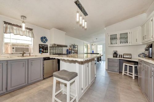 208 Cv Vw Dr, Chita TX  75862-8446 exterior