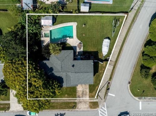 2100 Brian Ave, Daytona Beach, FL 32119-2720