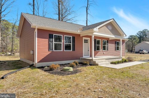 211 Erica Dr, Montross VA  22520-4154 exterior