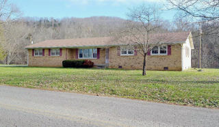 906 Riverside Cir, Celina TN  38551-4219 exterior