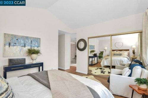 2563 Holly View Ct, Pacheco CA  94553-3457 exterior