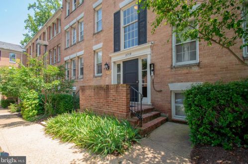 2719 Ordway St, Washington, DC 20008-5042