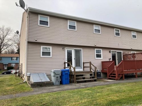 44 Robertson St, Bristol, CT 06010-9101