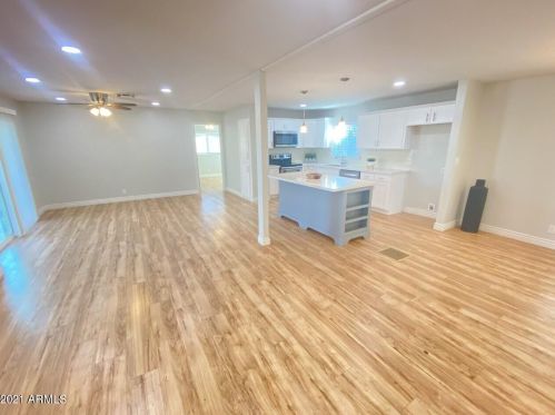 15619 17 Ave, Phoenix AZ 85086-8771 exterior