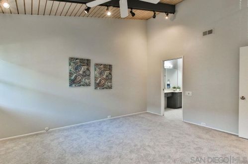 4323 Loma Riviera Ct, San Diego CA 92110-5504 exterior