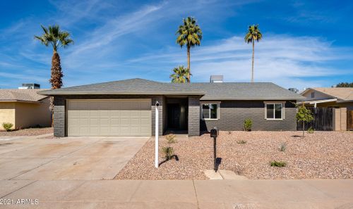 4848 Cinnabar Ave, Glendale, AZ 85302-2521