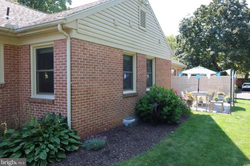 300 28th St, Camp Hill PA  17011-2801 exterior