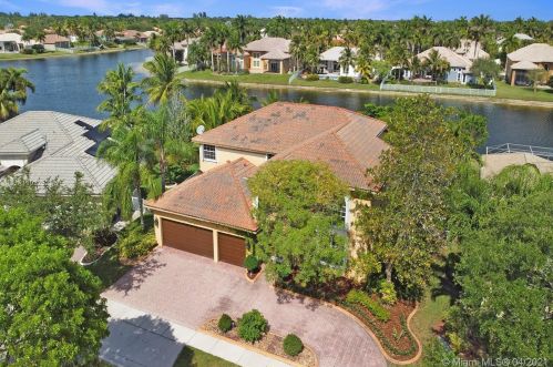 1885 139th Ter, Hollywood FL  33028-2834 exterior