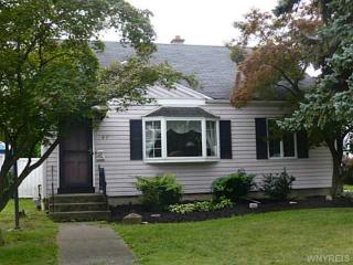 47 Colonial Dr, Tonawanda, NY 14150-5210