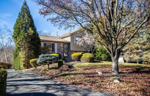 508 Partridge Run Rd, Gibsonia, PA 15044-7968
