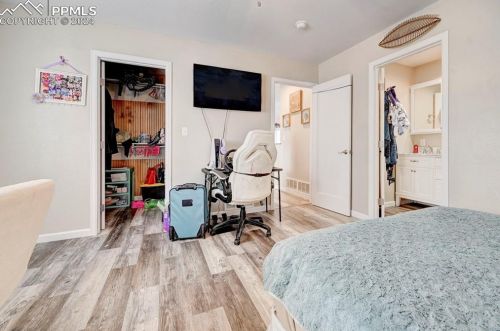 921 Cayuga Dr, Pueblo CO 81007-3130 exterior