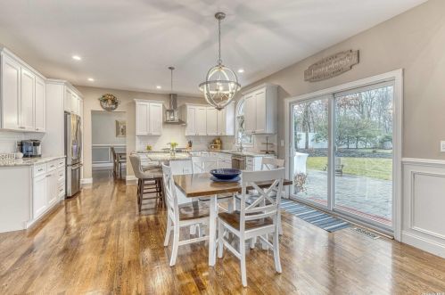 145 Mount Sinai Ave, Mount Sinai NY  11766-2313 exterior