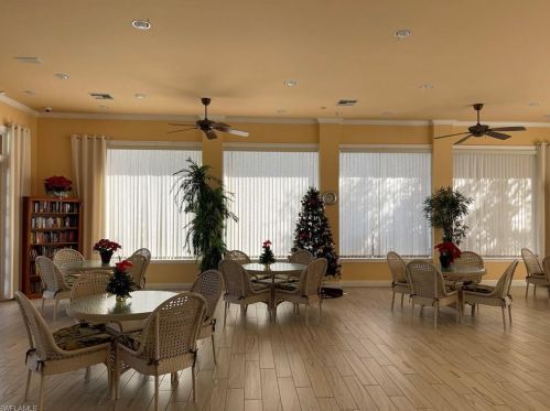 6590 Beach Resort Dr, Naples FL  34114-8593 exterior