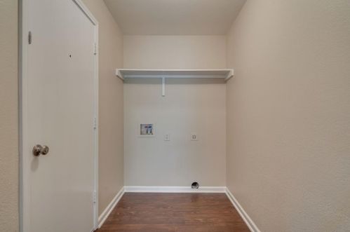1413 Paco Trl, Denton TX  76209-4648 exterior