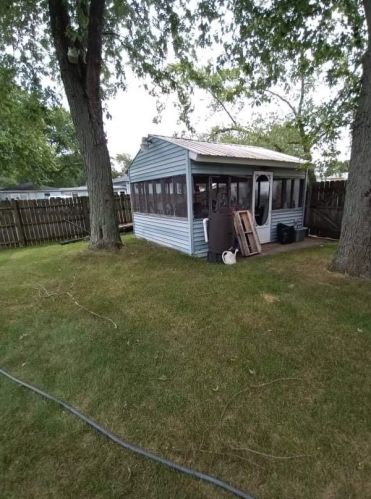 328 Huber Blvd, Hobart IN  46342-1105 exterior