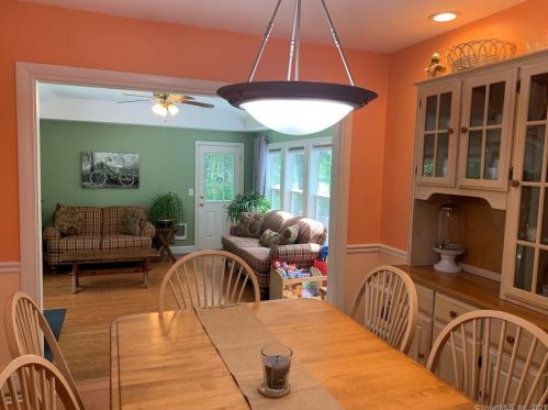 203 Hickory Hill Rd, New Britain CT  06052-1009 exterior