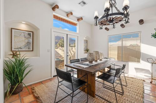 54450 Avenida Alvarado, La Quinta CA  92253-3690 exterior