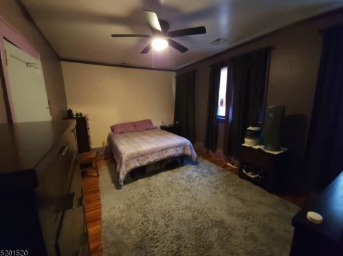 174 Oak St, East Orange NJ  07018-2712 exterior