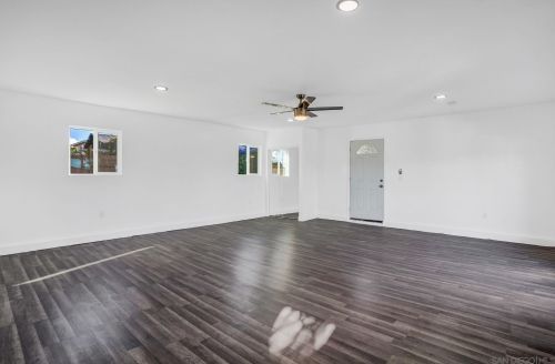 2412 20th St, National City CA  91950-6108 exterior